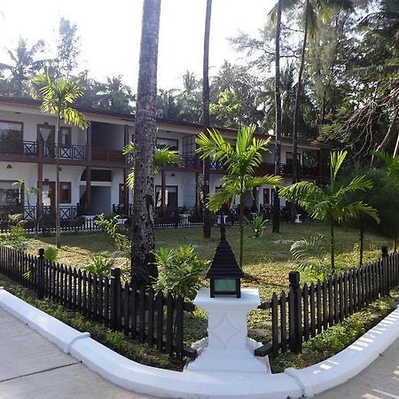 Hotel Ace Ngapali Beach Exterior photo